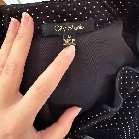 Medium City Studio long sleeve black velvet dress with gold embellishments - Picture 6 of 7